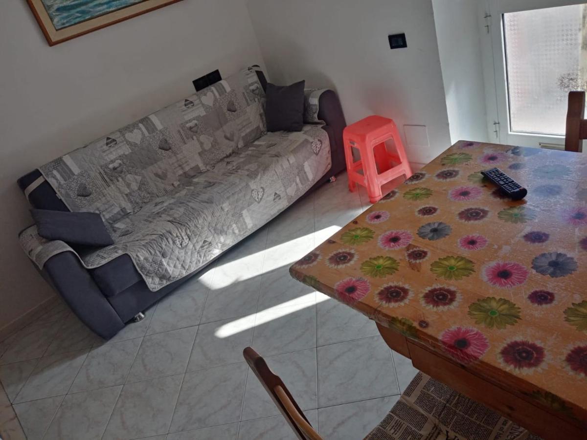 ラ・スペツィアCasa Albarosa, 10 Min Walk Train Station, Free Parking.アパートメント エクステリア 写真